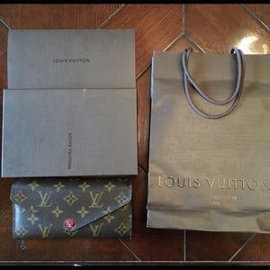 Louis Vuitton Josephine Wallet in Monogram